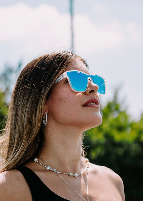 Hasten Blue Sonnenbrille – Weiß & Blau